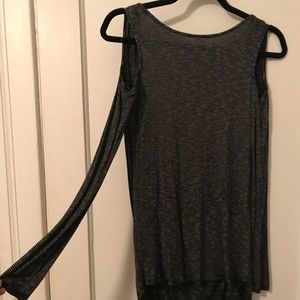 Cold shoulder backless top